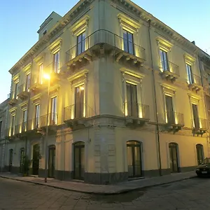 La Otel Katanya